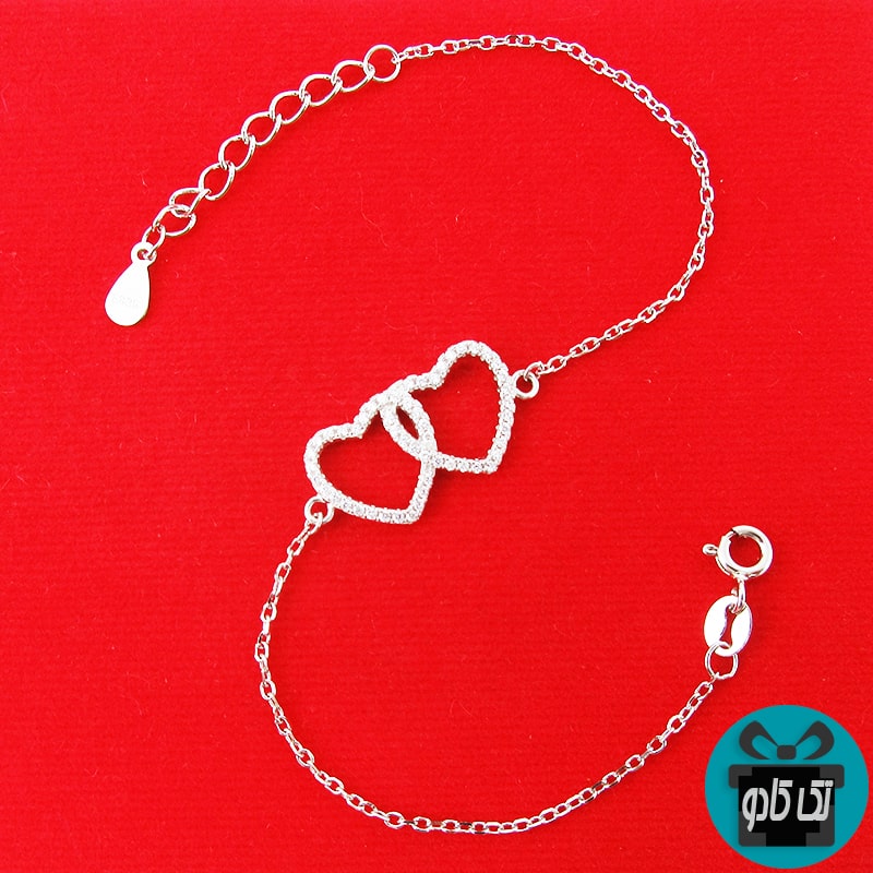 دستبند قلبی شکل - هدیه برای خانم ها